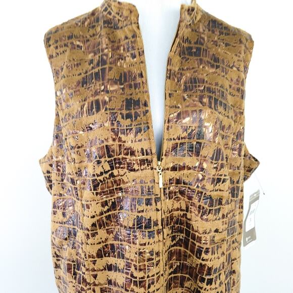 NEW Erin London Foiled Faux Fur Brown Vest Size 1X Zip Up Fall Winter - Picture 3 of 6